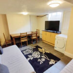 7 bed student house to rent in Northampton lounge