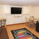 8 bed nurse and student house to rent in Northampton lounge