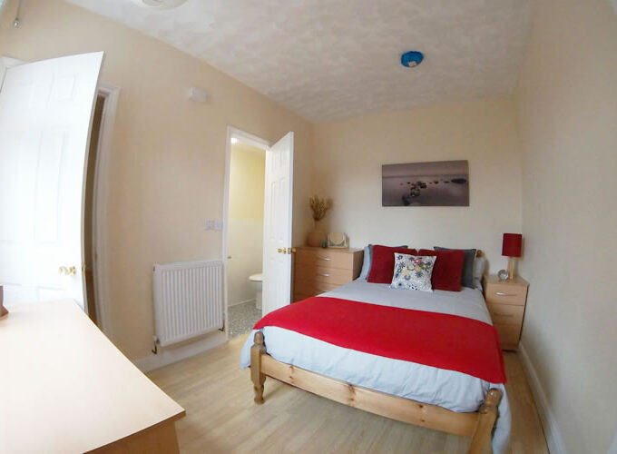 Seven bed student and nurse accommodation in Northampton Bedroom 5