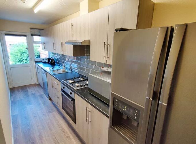 Six bed house for Northampton university students to rent kitchen